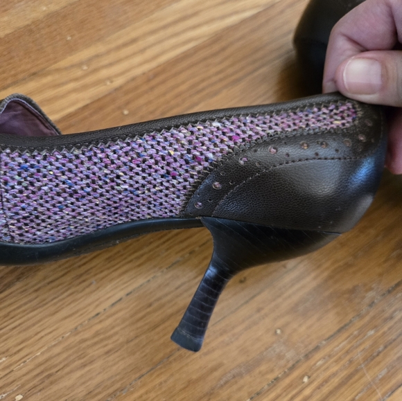 Aerosoles Pink Tweed & Chocolate Leather Heels, Sz 6 - Picture 6 of 8
